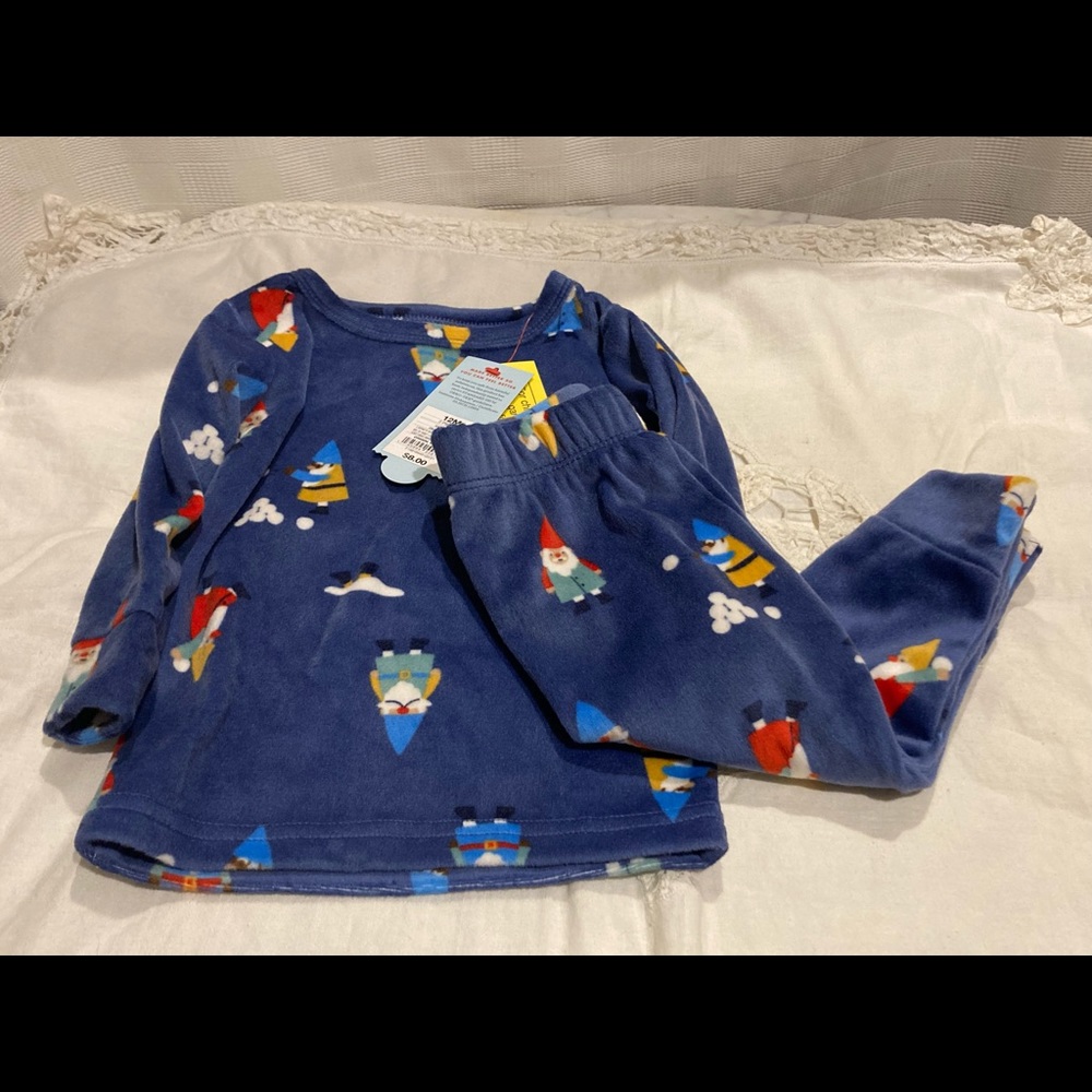 Cat & Jack Soft Fleece Gnome PJ Set